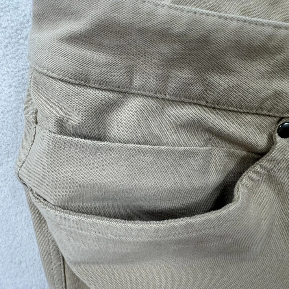 Lululemon ABC Pants Mens 31 Beige Slim Fit Utilitech Stretch Performance Golf
